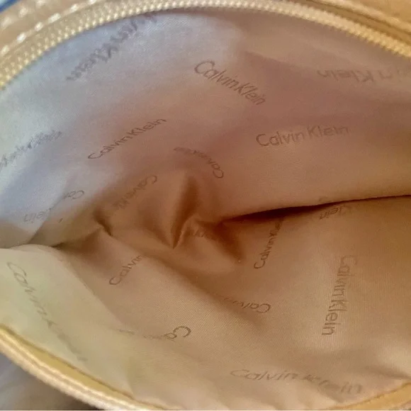 Calvin Klein Beige Angelina soft pebbled leather hand/shoulder, crossbody hobo. - Picture 6 of 13